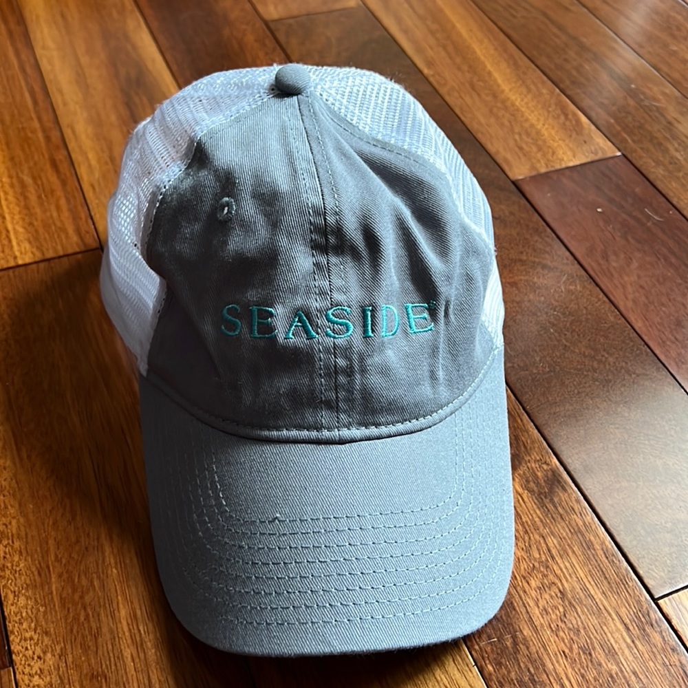 Seaside Embroidered Trucker Hat - Gray and White